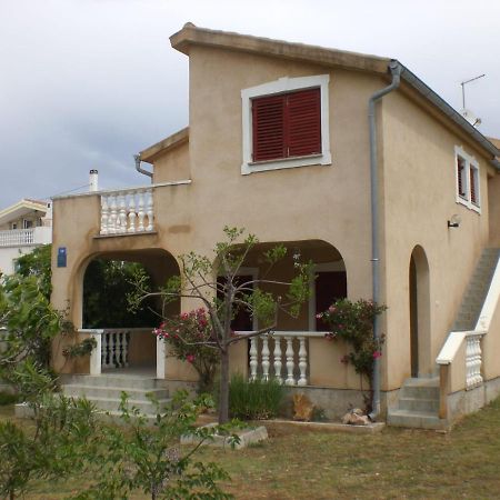 Apartmani Vesna Vir Luaran gambar