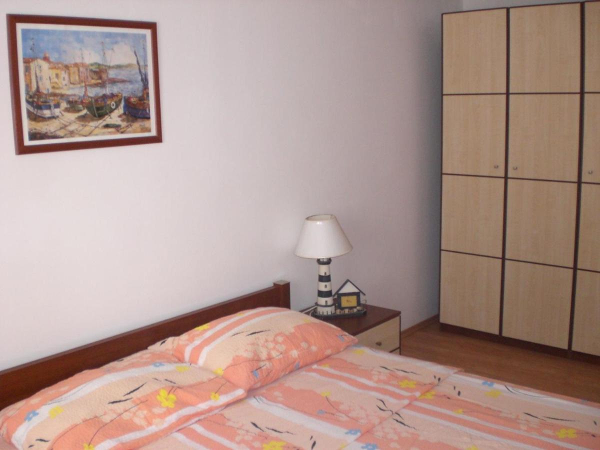 Apartmani Vesna Vir Luaran gambar
