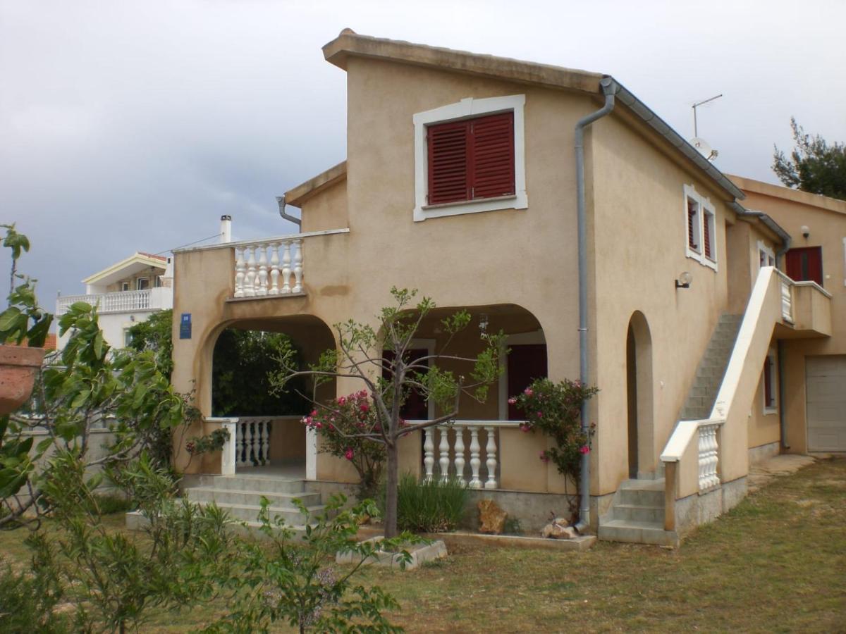 Apartmani Vesna Vir Luaran gambar