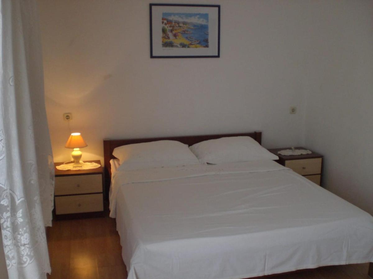 Apartmani Vesna Vir Luaran gambar