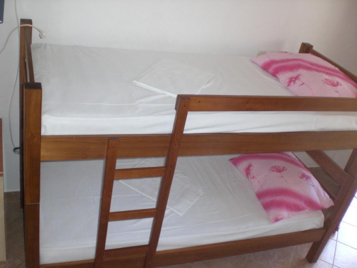 Apartmani Vesna Vir Luaran gambar