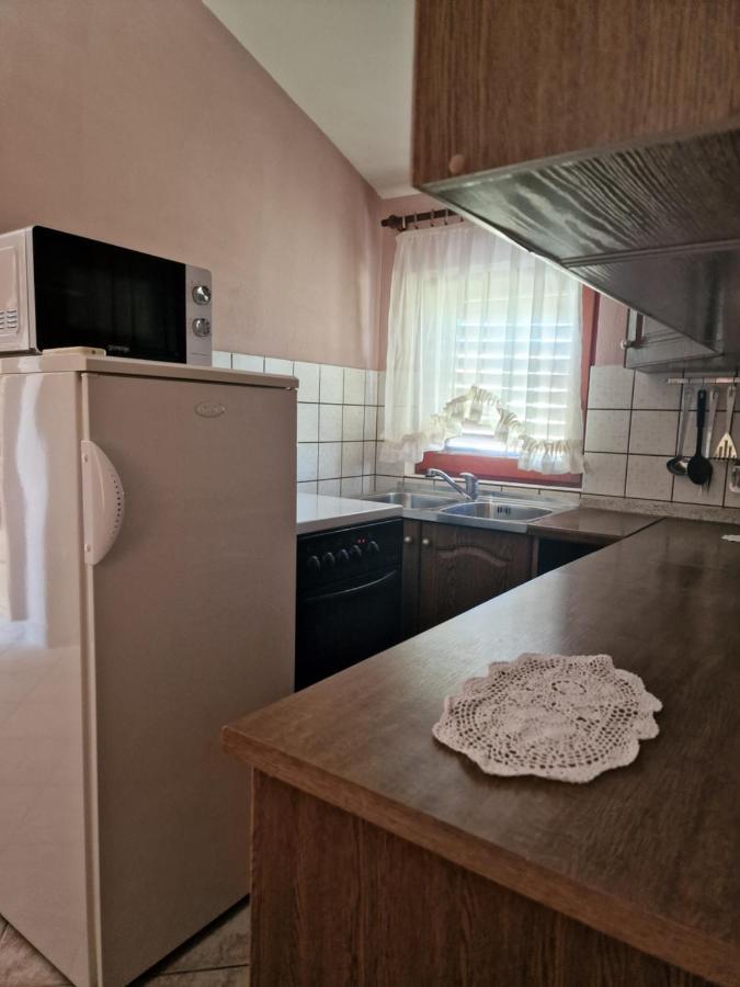 Apartmani Vesna Vir Luaran gambar